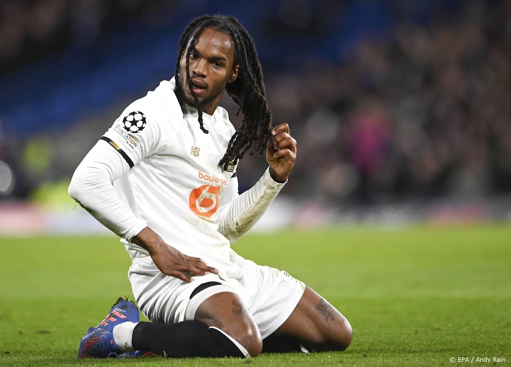 Portugese middenvelder Sanches voor vijf jaar naar PSG