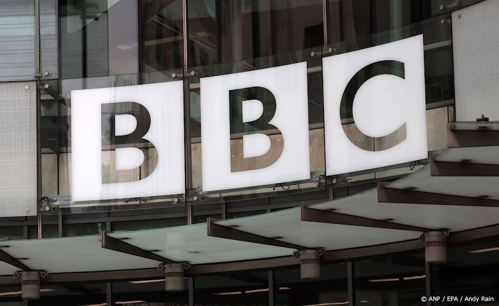 BBC verwijdert beelden Huw Edwards uit archieven