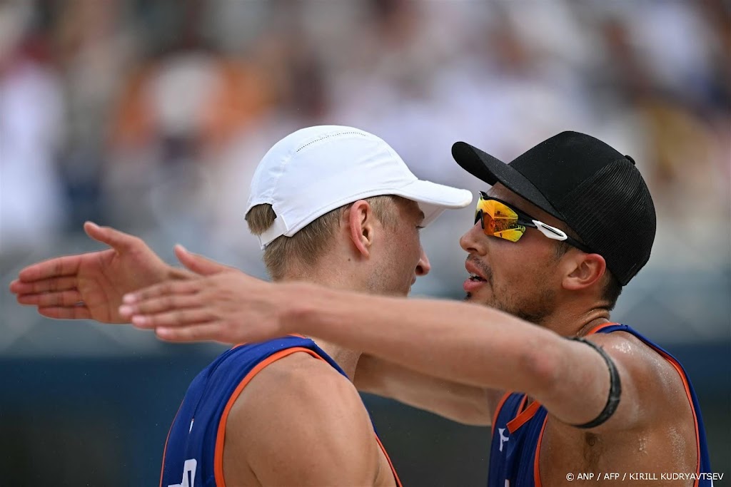 Beachvolleyballers Immers en Van de Velde lopen kwartfinale mis