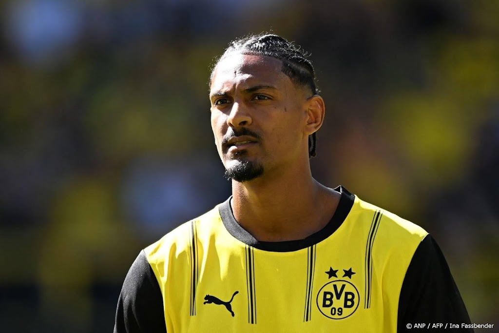 Dortmund zonder zieke spits Haller op trainingskamp 