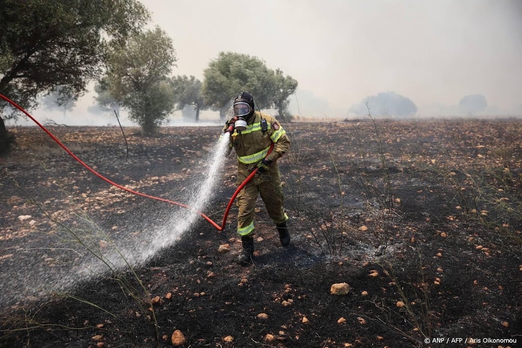 Natuurbrand bij Athene grotendeels onder controle