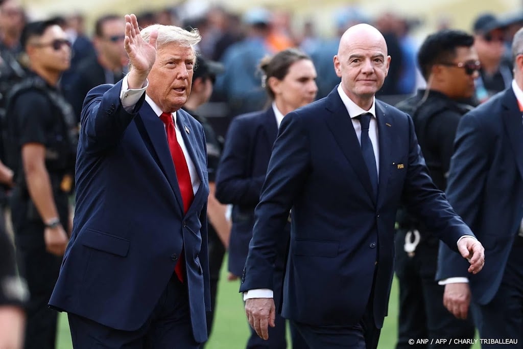 FIFA ontkent belletjes Infantino naar Trump voor steun