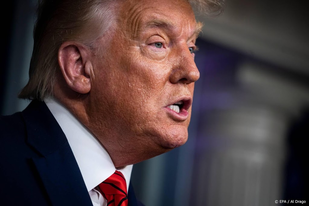 Trump weerspreekt dat hij gevallenen 'losers' noemde