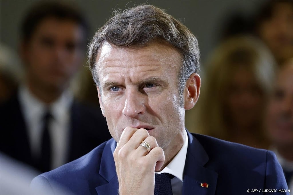 Macron wil goedkoop Frans ov-abonnement naar Duits voorbeeld