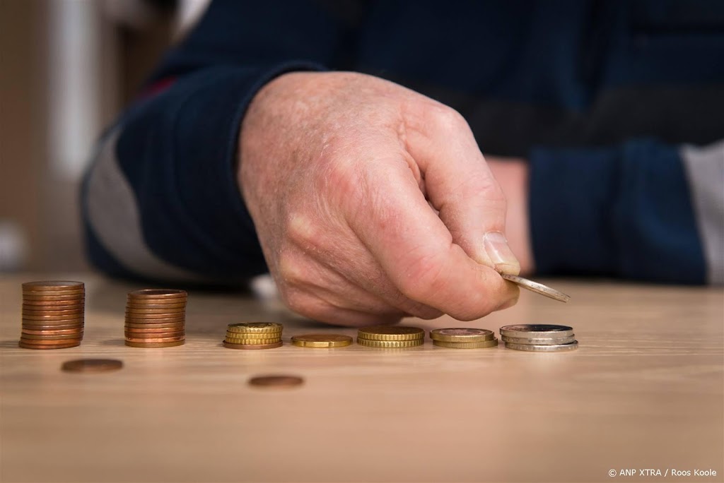 Bijna een op tien AOW'ers had vorig jaar betaald werk