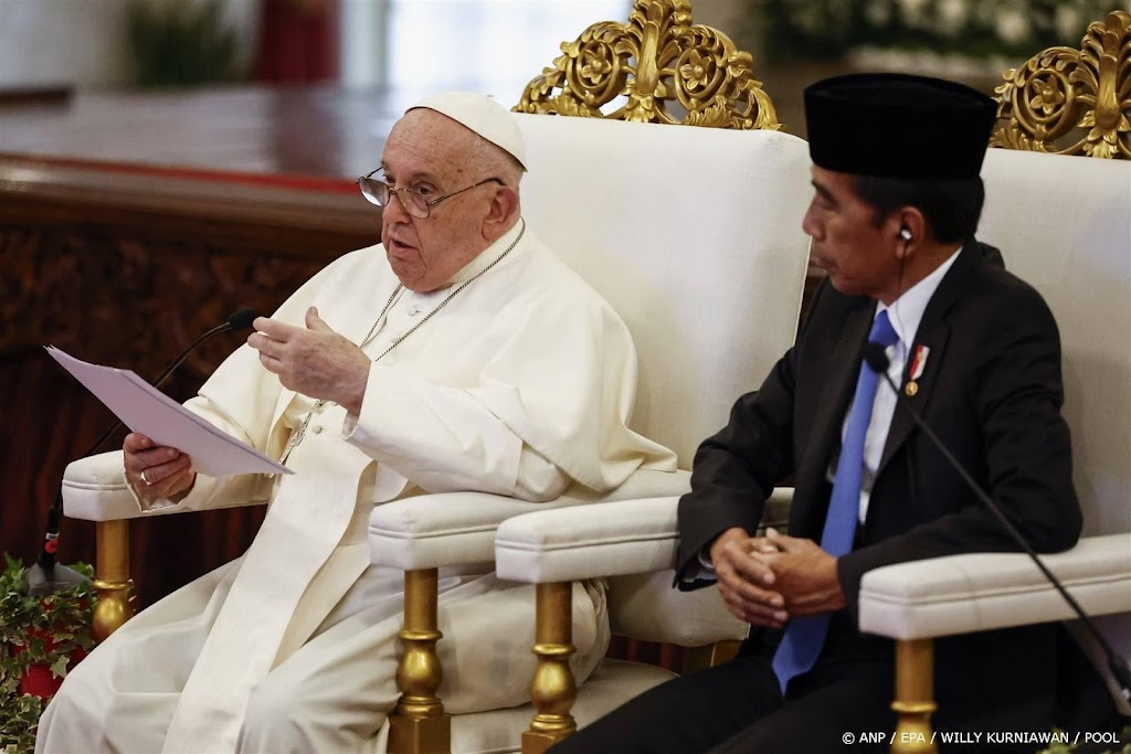 Paus vraagt leiders Indonesië op te treden tegen religieus geweld