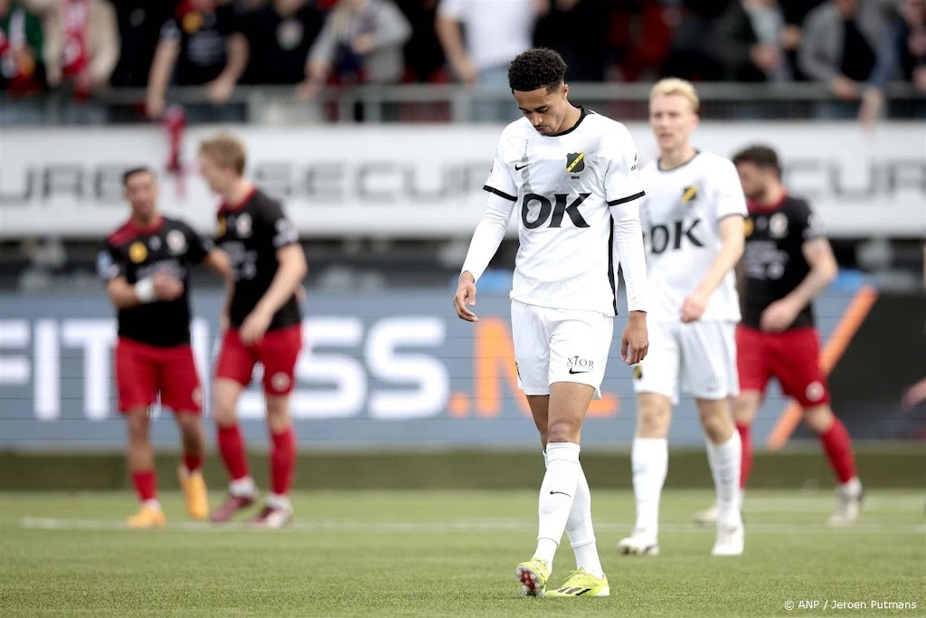 Middenvelder Omgba verruilt NAC alsnog voor AA Gent