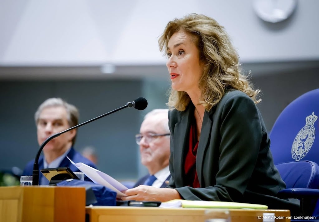 PVV'ers dienen klacht in tegen oud-Kamervoorzitter Vera Bergkamp