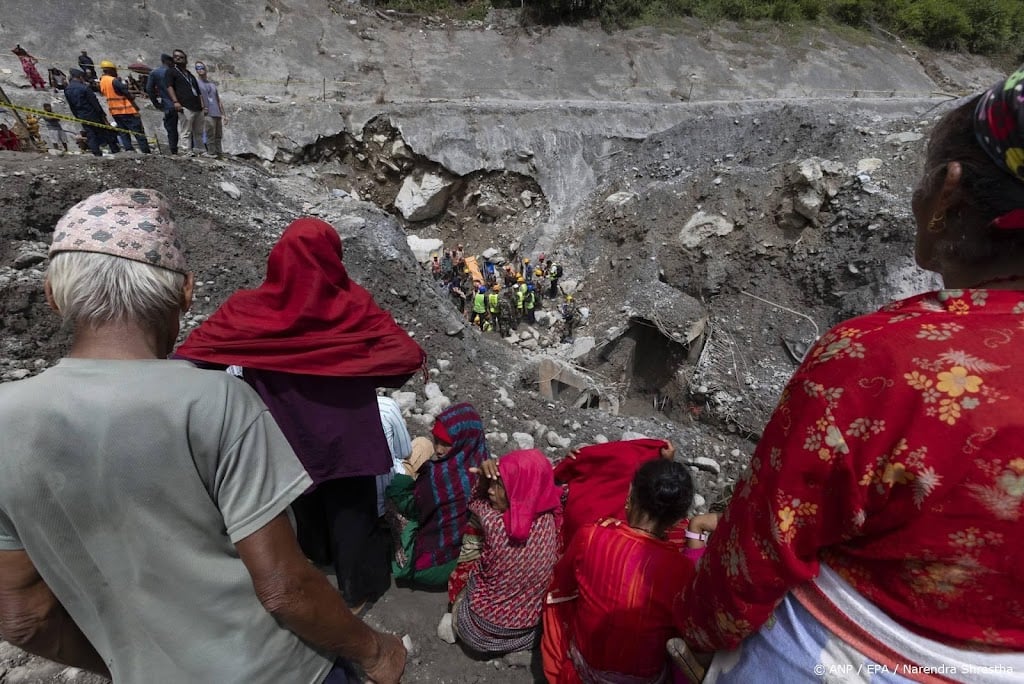 Aantal doden en vermisten na overstromingen Nepal verder gestegen