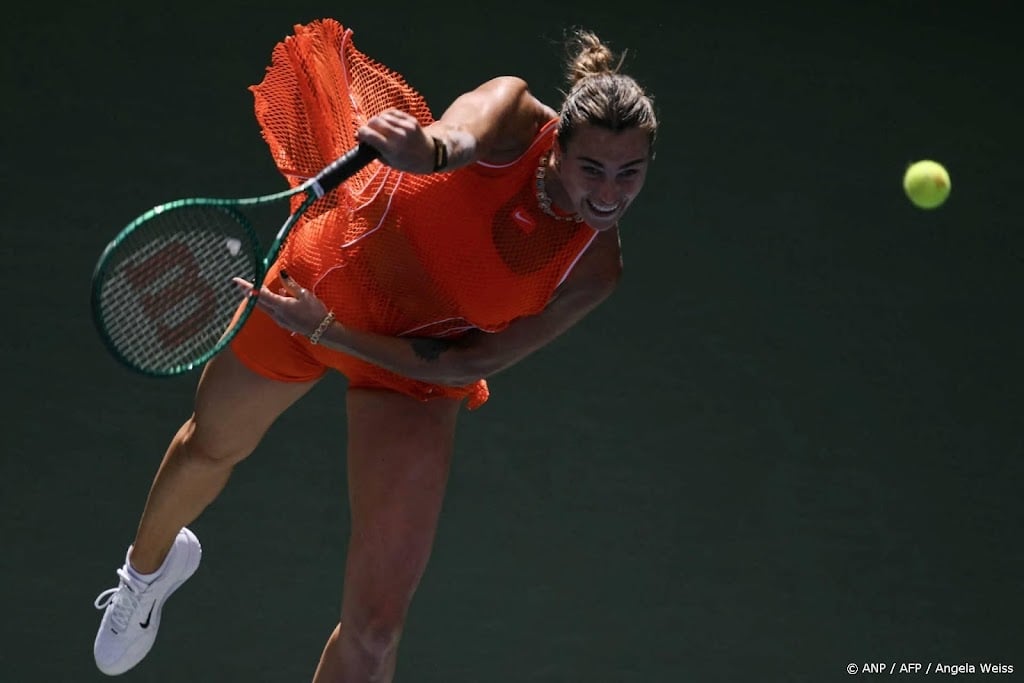 Titelverdedigster Sabalenka bereikt vierde ronde op US Open
