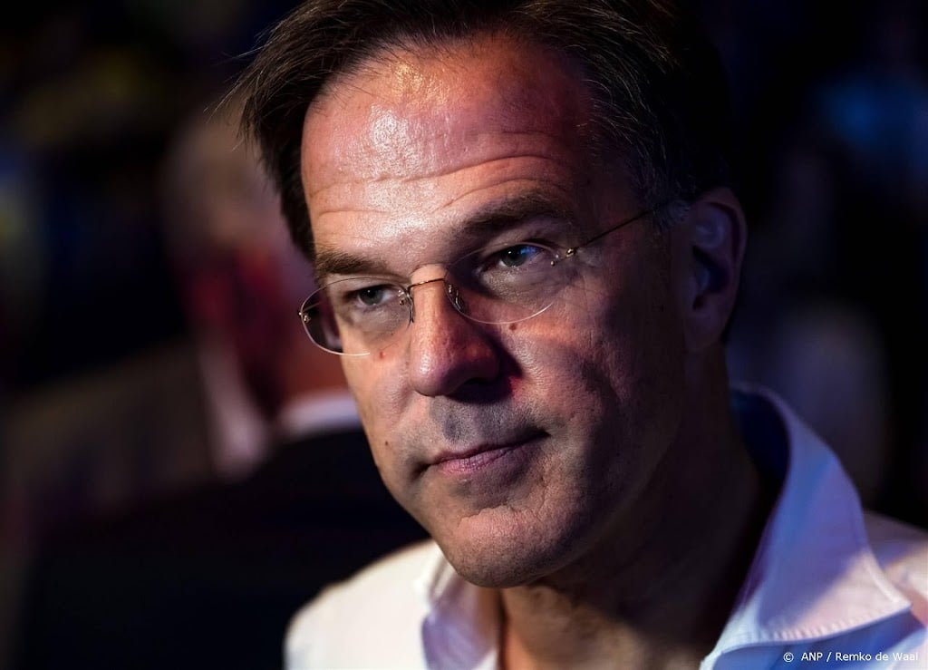 Rutte gaat 'helemaal niet reageren' op onthullingen over Bernhard
