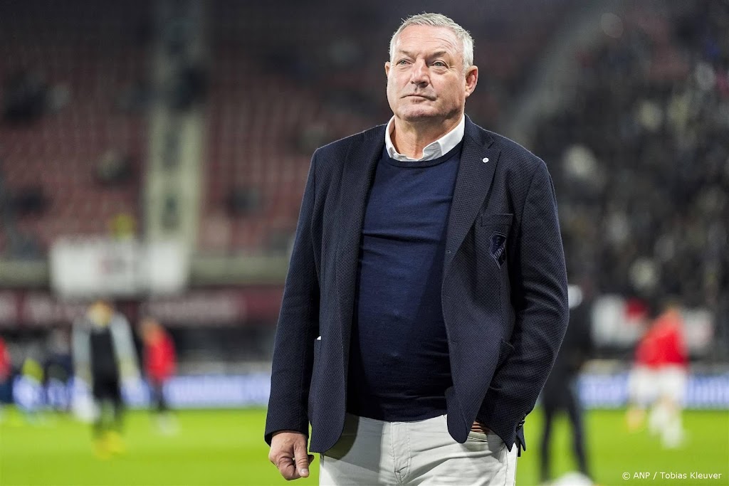 Trainer Jans van FC Utrecht waakt voor onderschatting tegen RKC 