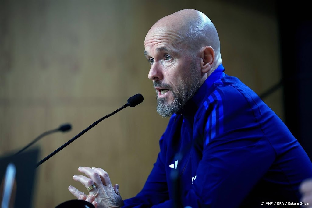 Eigenaar United bemoeit zich niet met toekomst coach Ten Hag 