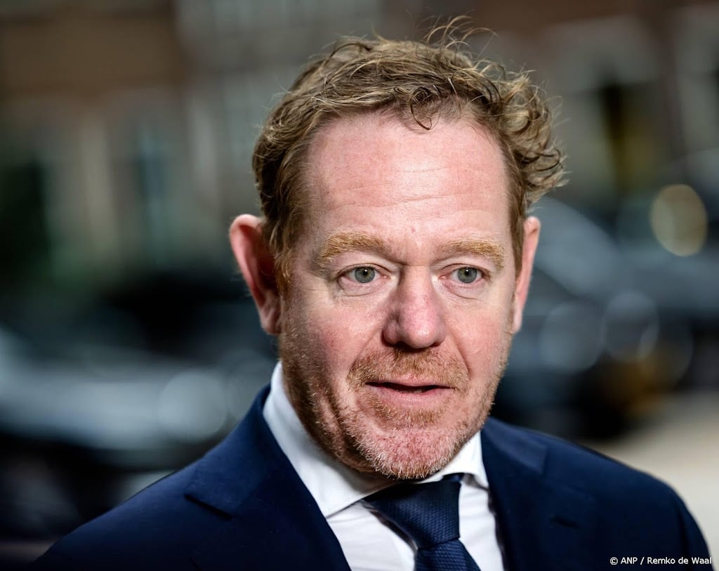 Van Weel 'voorzichtig positief' over Hamas 
