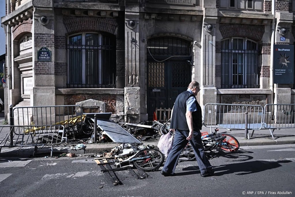 Honderden scholen blijven maandag in Frankrijk dicht om onrust