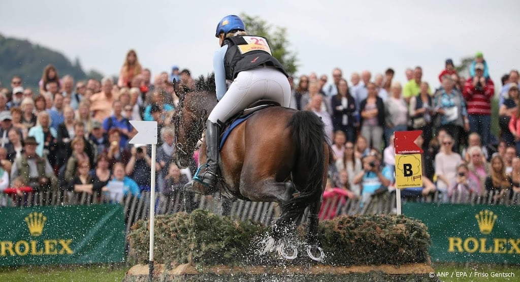 Amazone Kroeze wint in Boekelo eerste nationale titel eventing