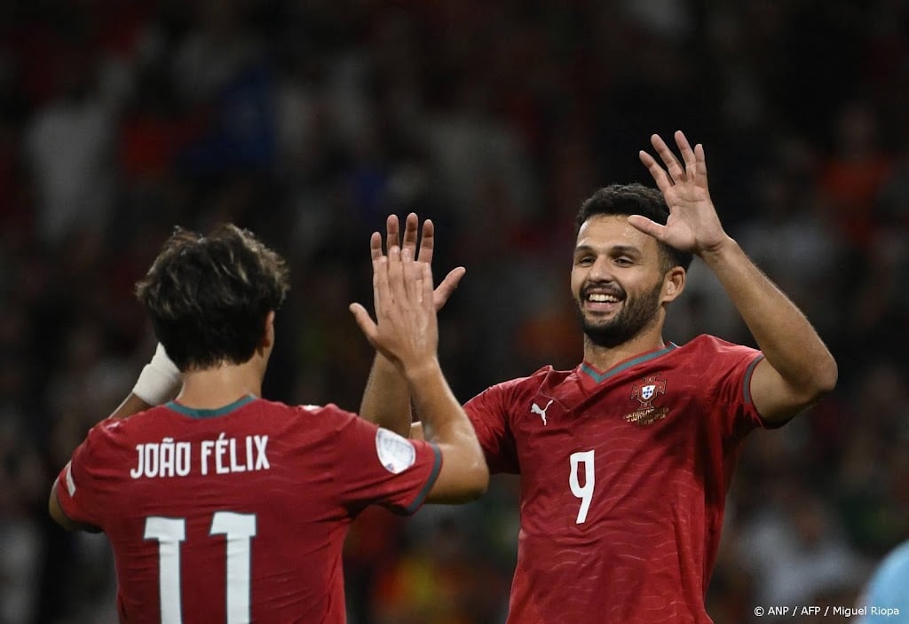 Titelverdediger Portugal naar kwartfinale Nations League
