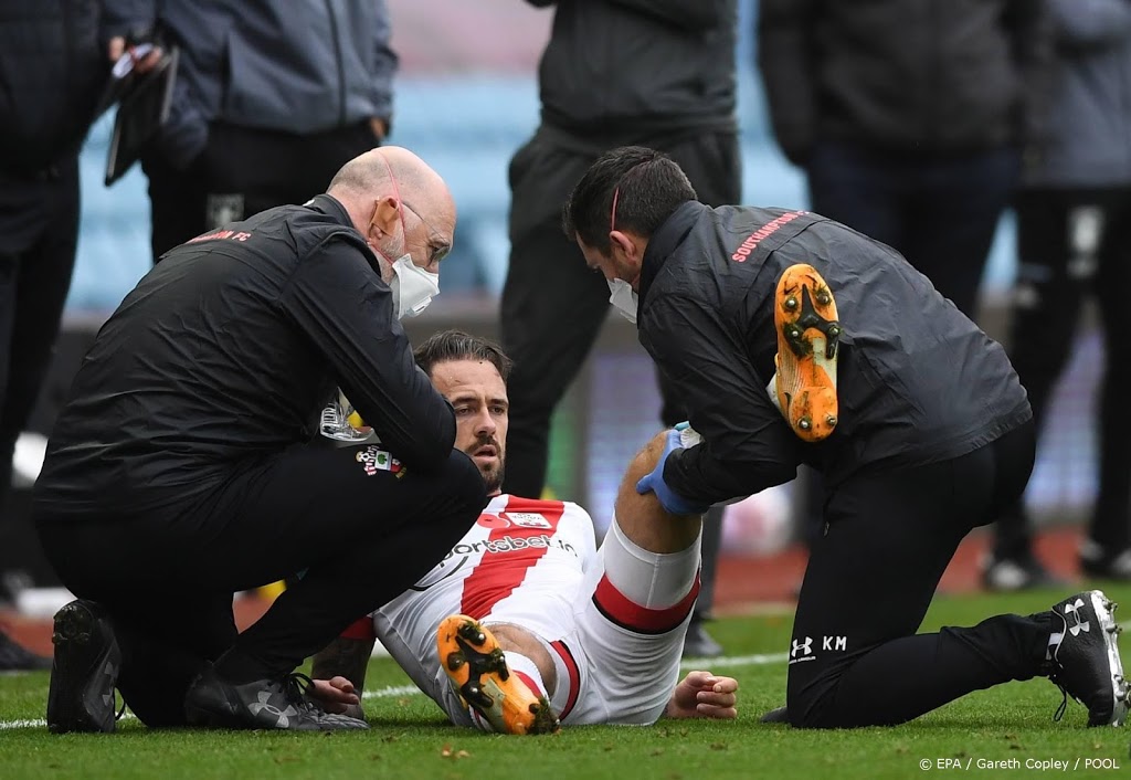 Southampton vier tot zes weken zonder Ings door operatie