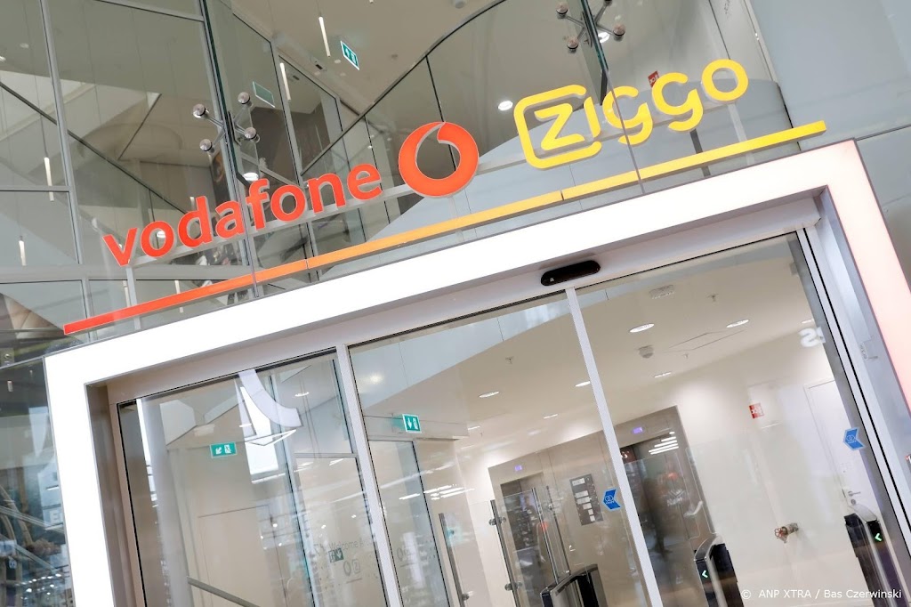 VodafoneZiggo trekt meer mobiele en zakelijke klanten 