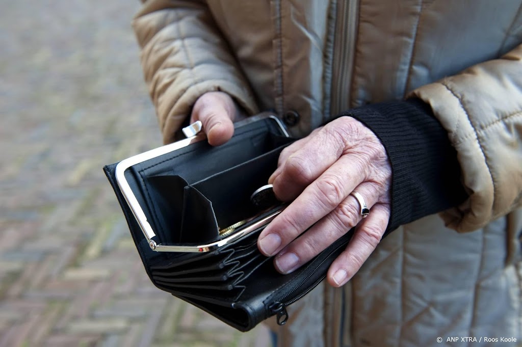Nibud: Nederlanders merken snel oplopende inflatie in portemonnee