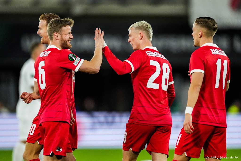 AZ na zege op Cluj dicht bij achtste finales Conference League