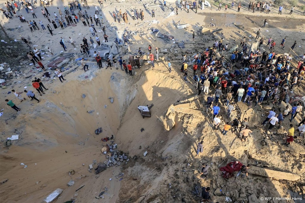 Britse krant: duizend kraters in Gaza zichtbaar vanuit de ruimte