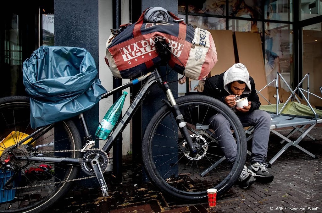 'Rutte moet regie nemen in daklozenprobleem'