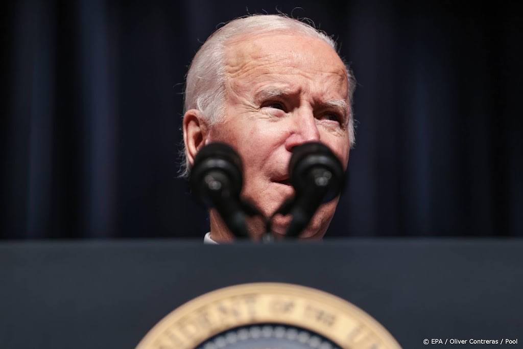Biden zegt 'rode lijn' van Poetin niet te accepteren