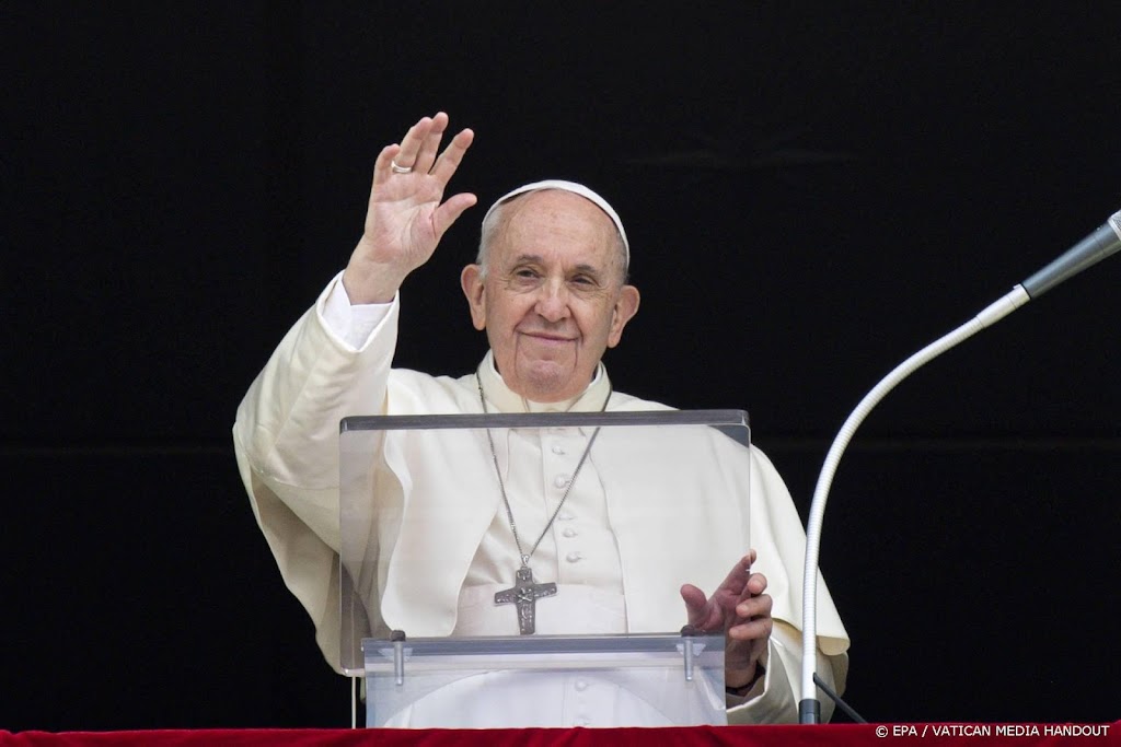 Paus: Europa ontduikt verantwoordelijkheid in migrantencrisis