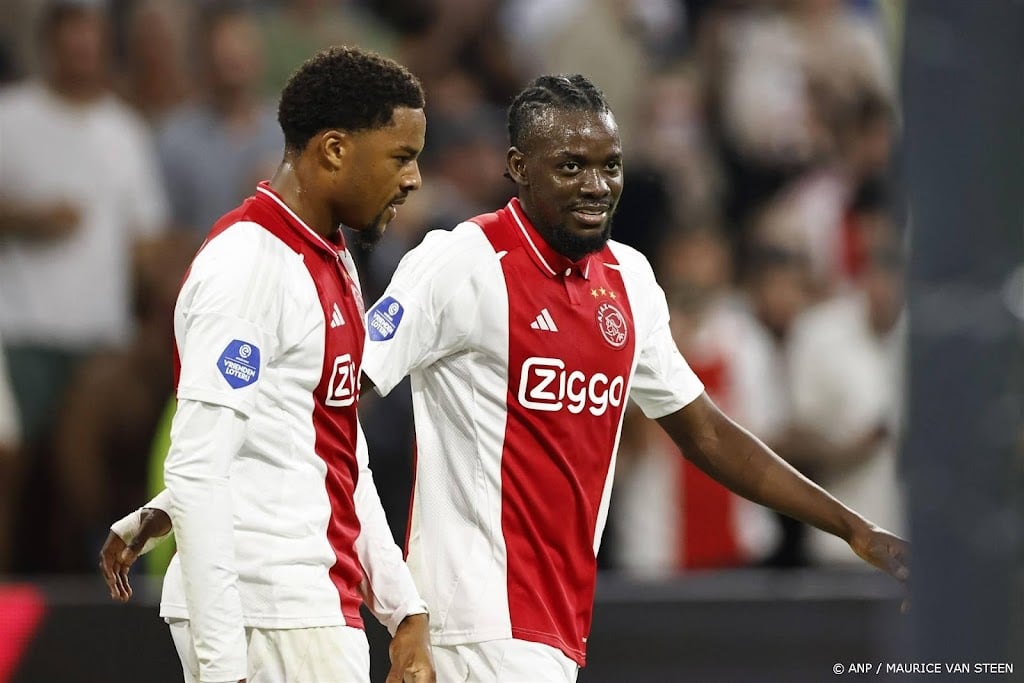 Ajax start met Akpom en Traoré tegen FC Utrecht