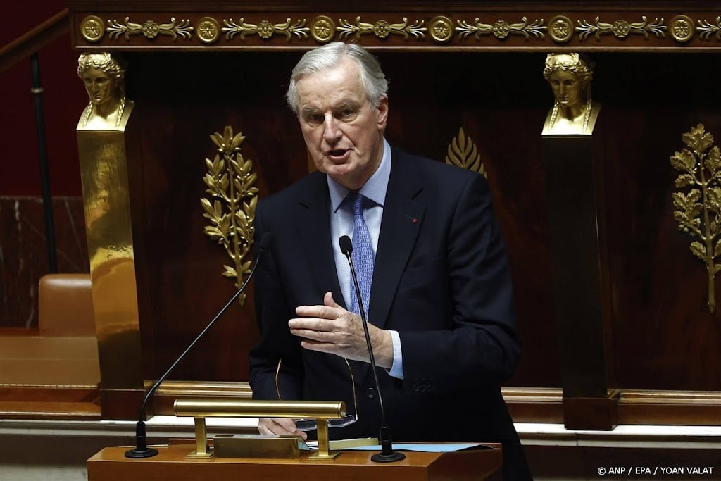 Frans parlement neemt motie van wantrouwen aan tegen Barnier