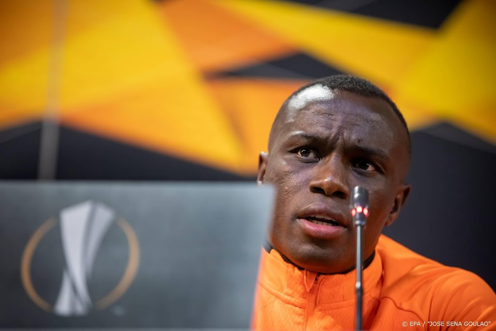 PSV'er Bruma later naar Qatar door probleem met reisdocument