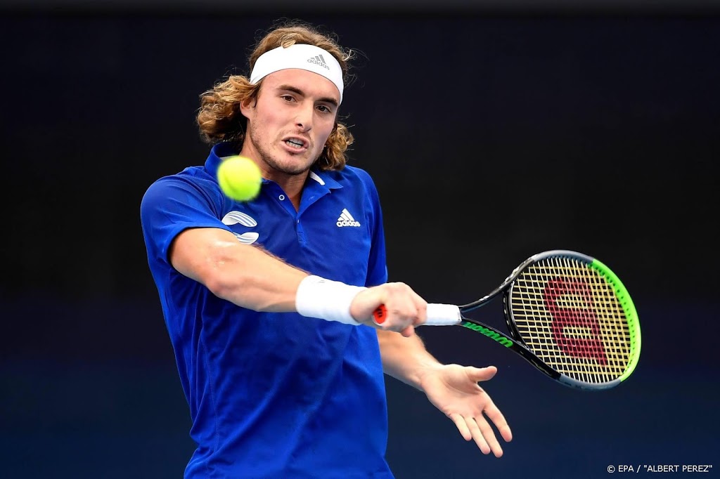 Tsitsipas wint op ATP Cup eenvoudig van Zverev