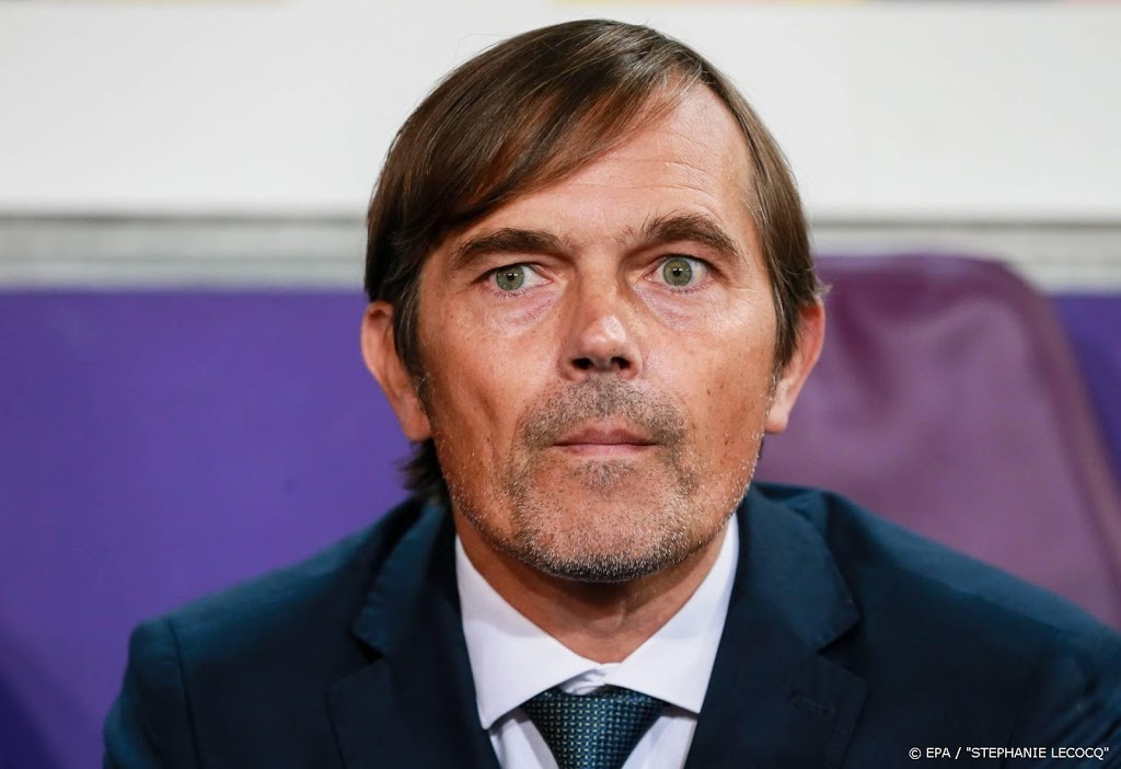 Cocu's Derby County stunt tegen Crystal Palace