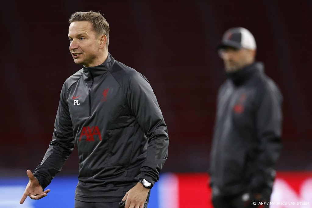Ook assistent-trainer Lijnders test positief bij Liverpool