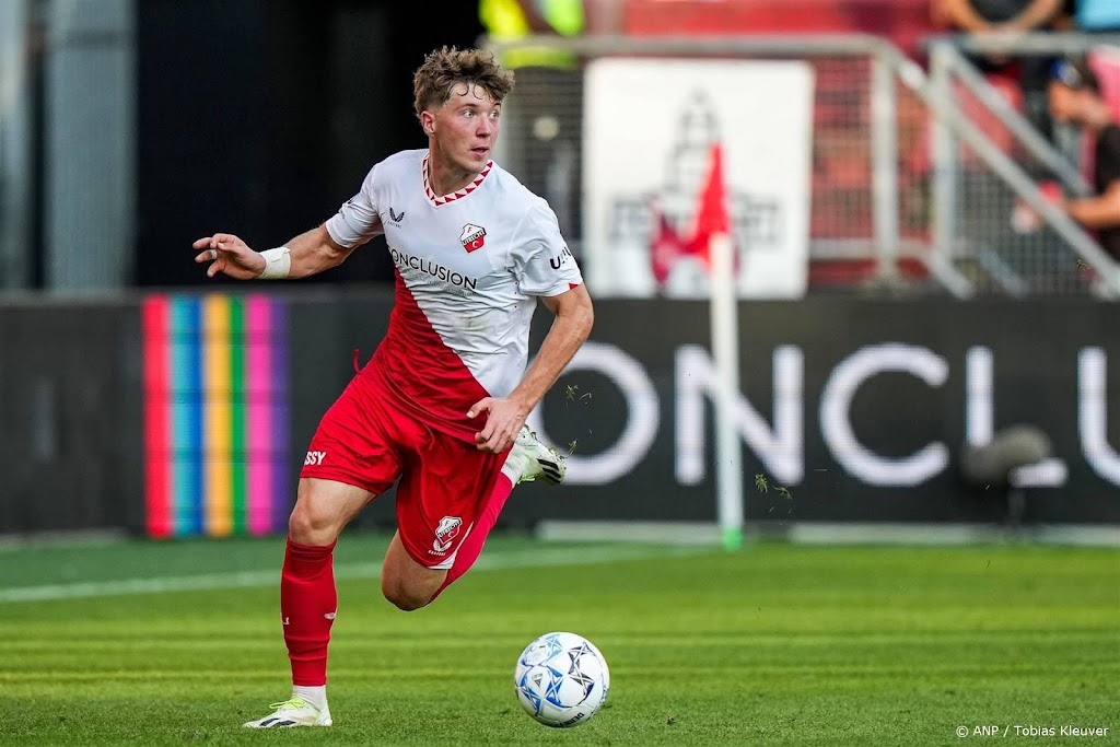 Romeny van FC Utrecht naar Oxford United