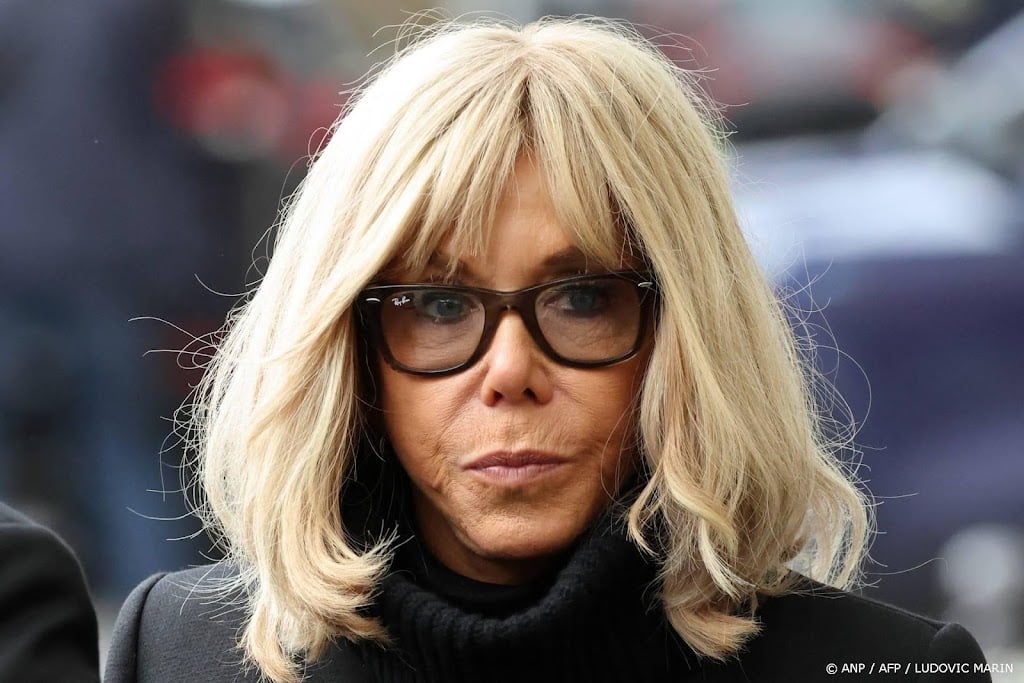 Tien mensen veroordeeld voor online lastigvallen Brigitte Macron