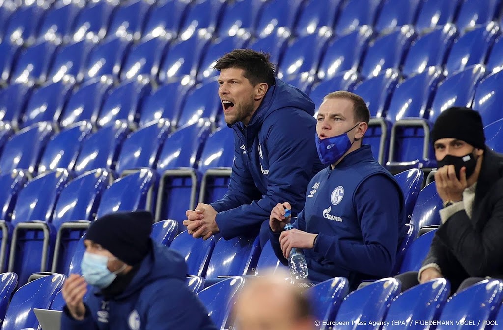Schalke 04 is voorzichtig met Huntelaar