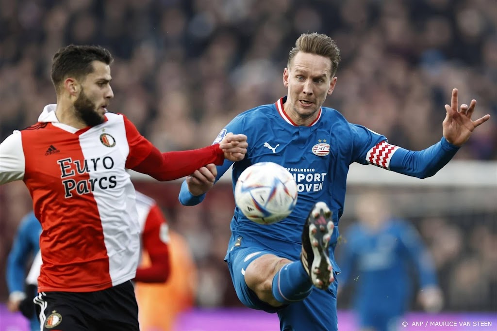 PSV'er De Jong: we hadden voorsprong niet mogen weggeven