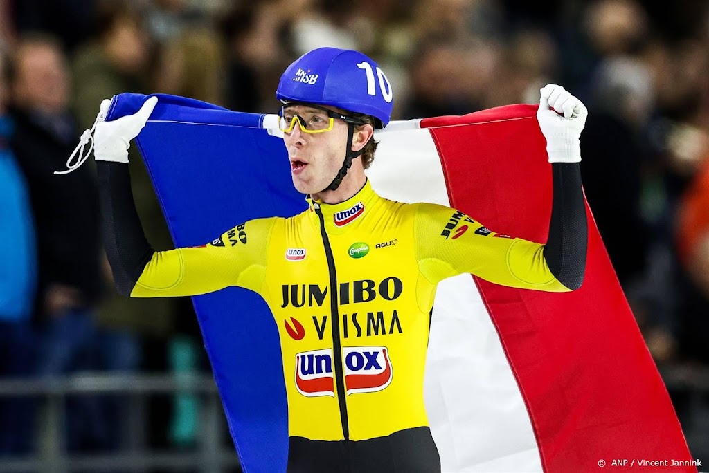 Schaatser Bergsma pakt Nederlandse titel op massastart