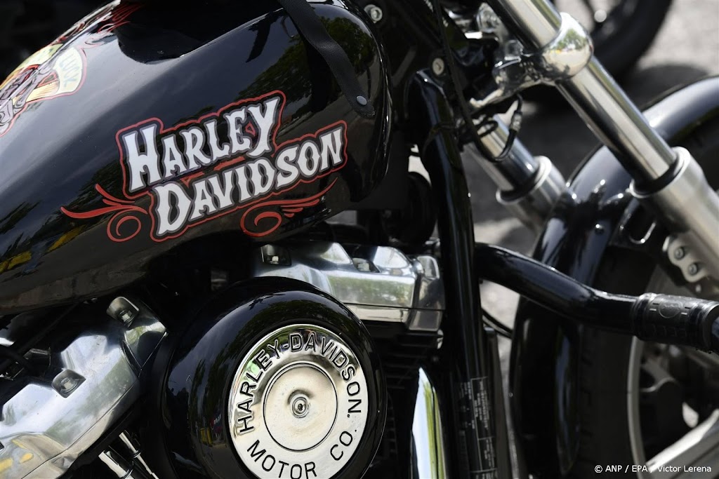 Verkoop Harley-Davidson gehalveerd, verliezen lopen op