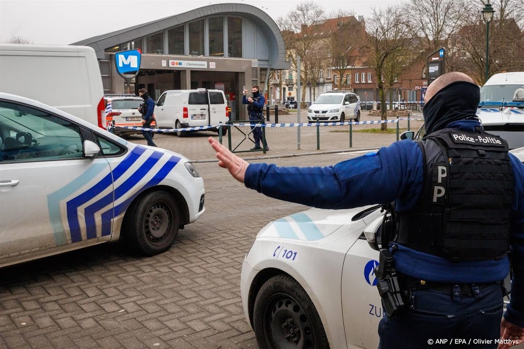 Openbaar vervoer Brussel hervat na schietpartij bij metrostation