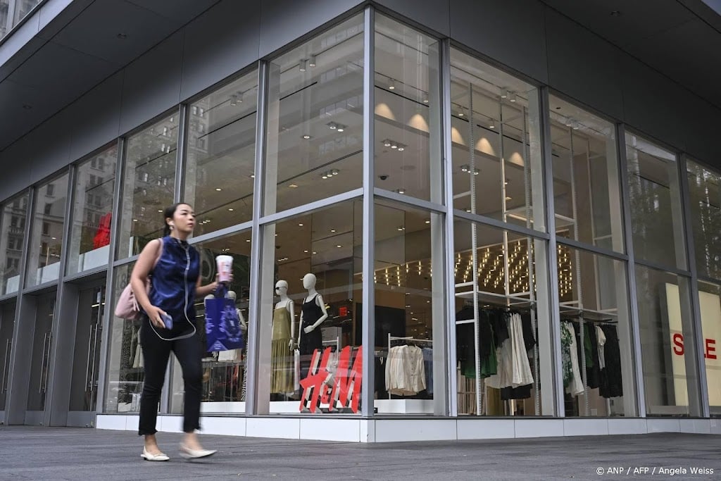 Vakbonden hekelen sluiten klantenservicecentrum H&M in Maastricht