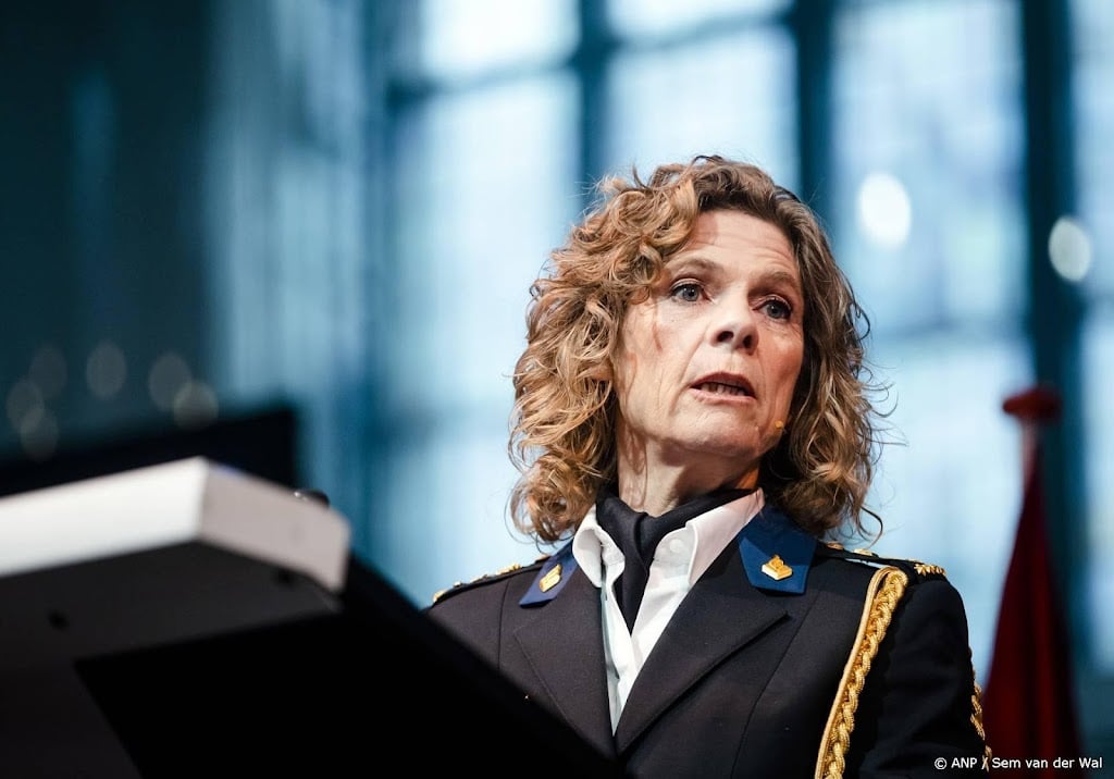 Korpschef bevestigt dat bedreigde agent Utrecht elders verblijft