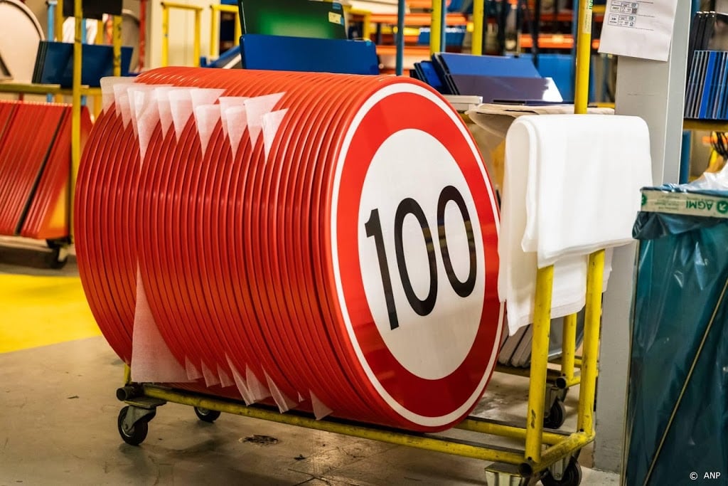 Minister: geen coulance, 100 is 100 zodra het bord er staat