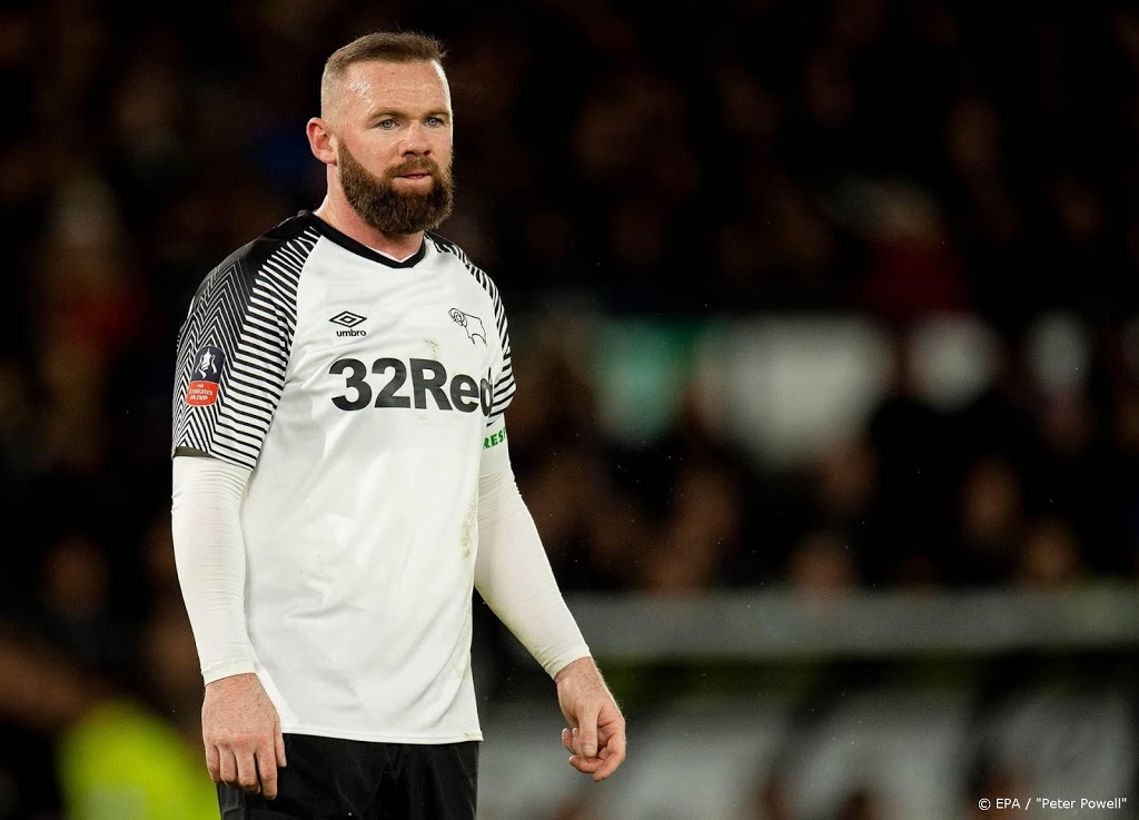 Bekerstunt van Cocu en Rooney tegen ManUnited blijft uit
