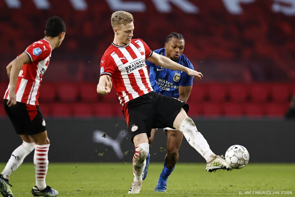 Einde seizoen dreigt voor geblesseerde PSV'er Mauro Júnior