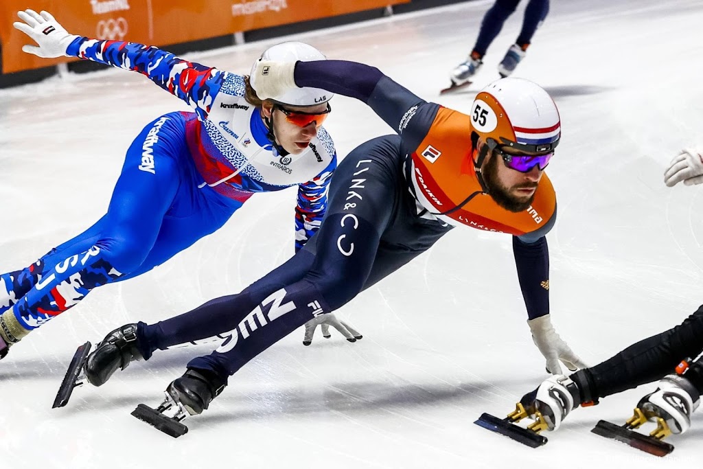 Knegt, De Laat en Hoogerwerf naar halve finales op 1500 meter