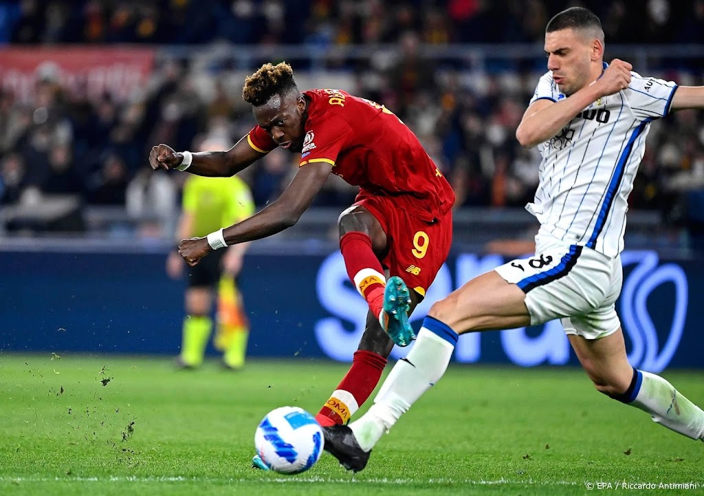 AS Roma reist met zege richting Arnhem voor duel met Vitesse