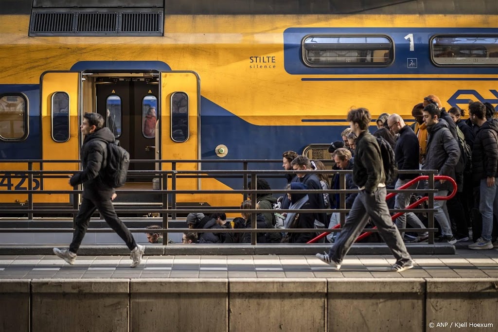 Rover: plaats NS en ProRail onder streng toezicht 